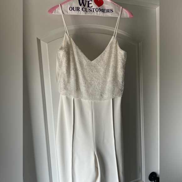 White AMSALE pant jumpsuit with beaded top Size 0 - Picture 4 of 9